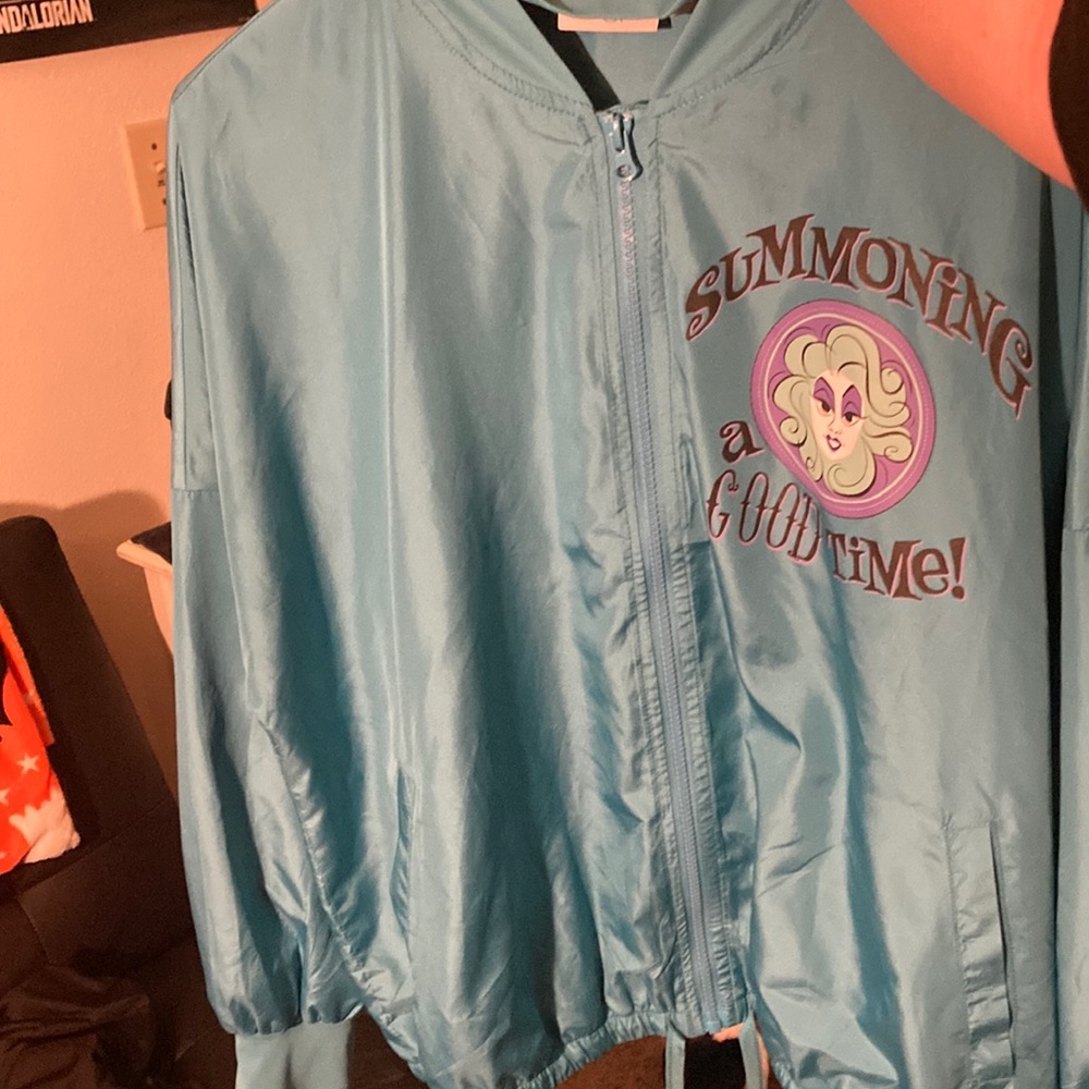 The haunted mansion, Madame Leota Disneyland windbreaker